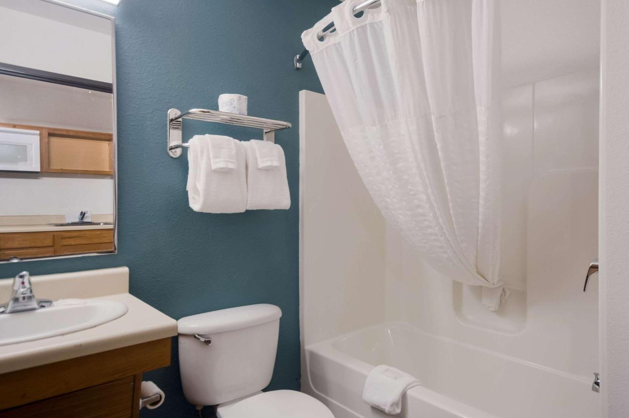 Woodspring Suites Augusta Riverwatch Buitenkant foto